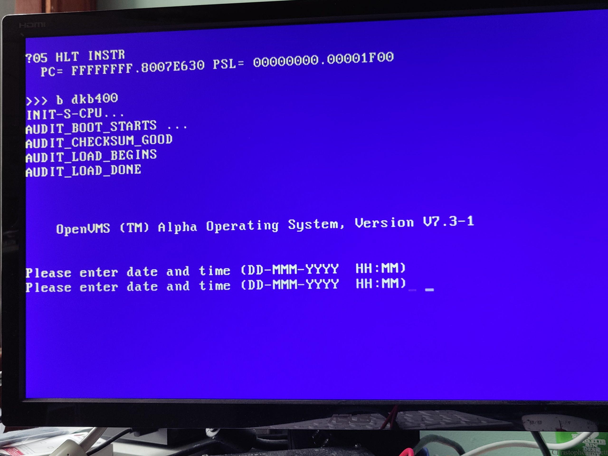 Initial VMS 7.3-1 CD boot Initial VMS 7.3-1 CD boot